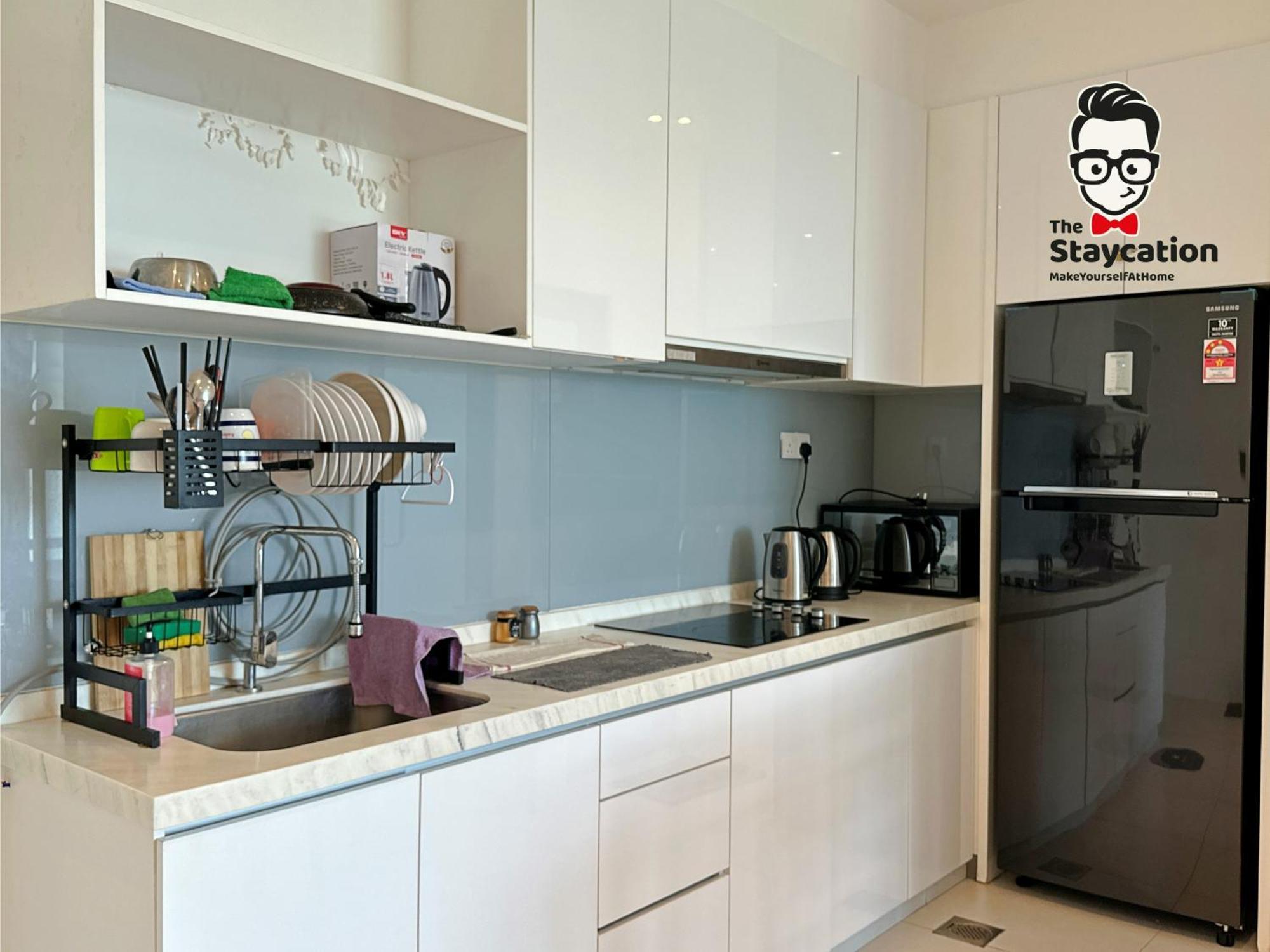 Apartment Staycation 11 Royal Richmond Near Airport *